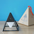 products/Pyramid_LED_table_lamp_in_ceramic_black.JPG